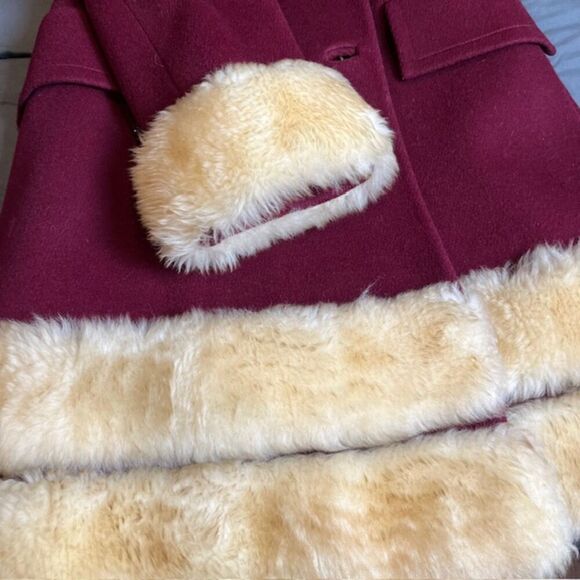 Vintage Winkelmans Wool Coat with Fur Trim Burgundy- Pristine condition! S/M - Picture 15 of 16